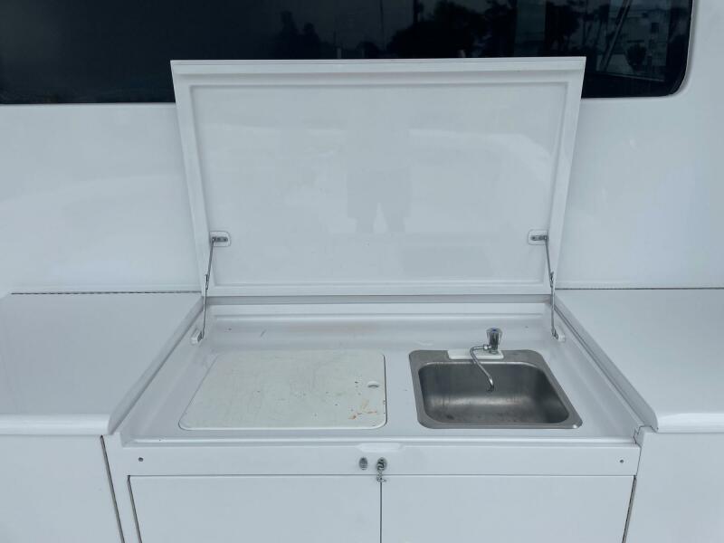 57' 2001 Custom Carolina Lydia 57 Sportfish