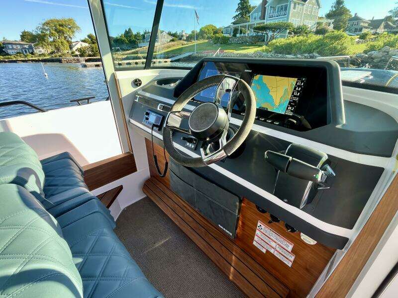 28ft Axopar Yacht For Sale