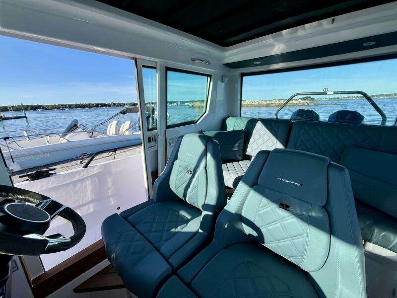 28ft Axopar Yacht For Sale