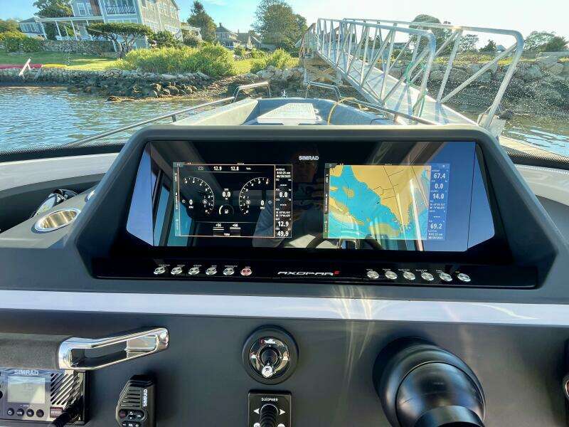 28ft Axopar Yacht For Sale