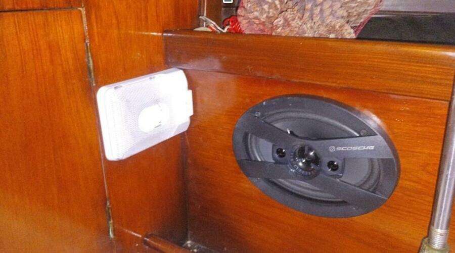 38ft Beneteau Yacht For Sale