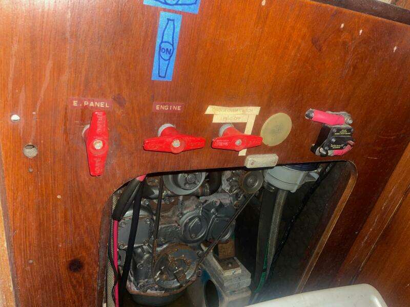 38ft Beneteau Yacht For Sale