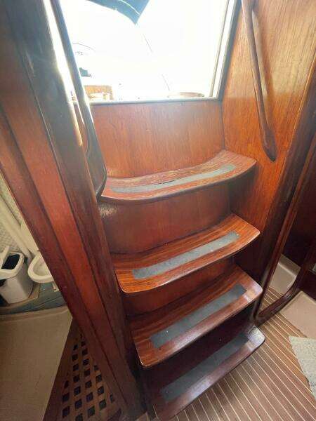 38ft Beneteau Yacht For Sale