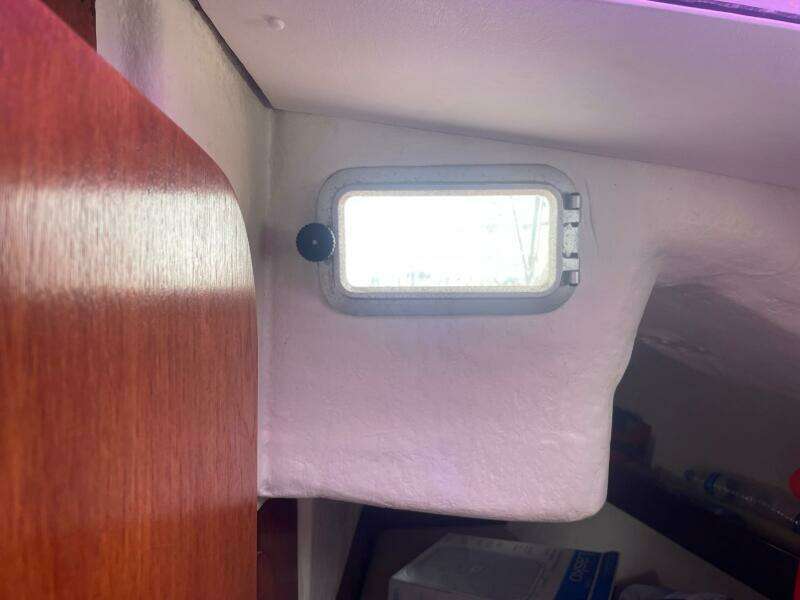 38ft Beneteau Yacht For Sale