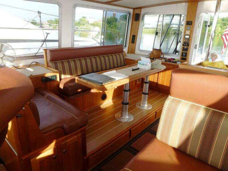 47ft Maine Cat Yacht For Sale