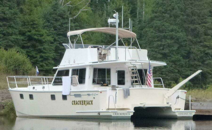 47ft Maine Cat Yacht For Sale