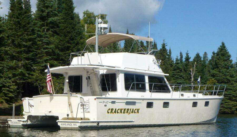 47ft Maine Cat Yacht For Sale
