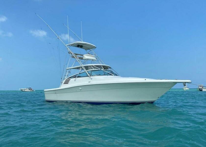34' 2001 Sea Ray 