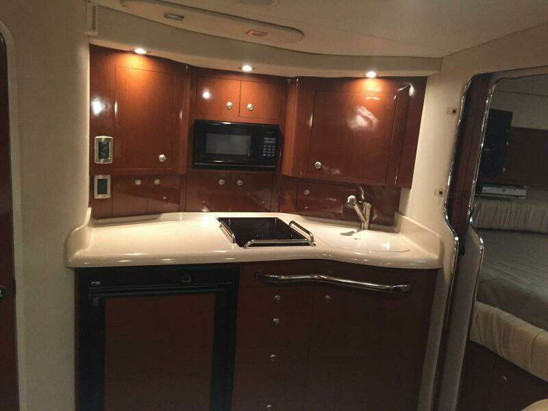 Vamonos 34ft Sea Ray Yacht For Sale