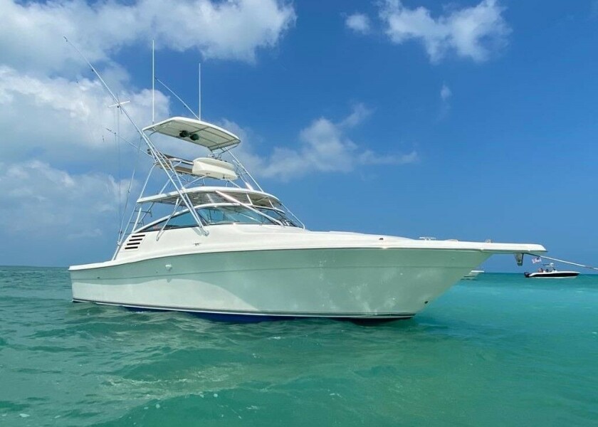 34' 2001 Sea Ray 