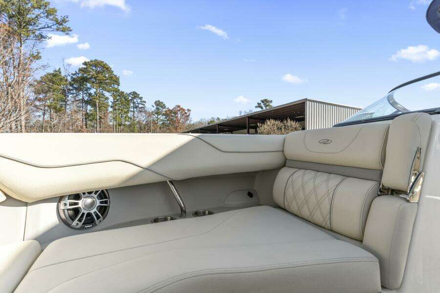 24ft Regal Yacht For Sale