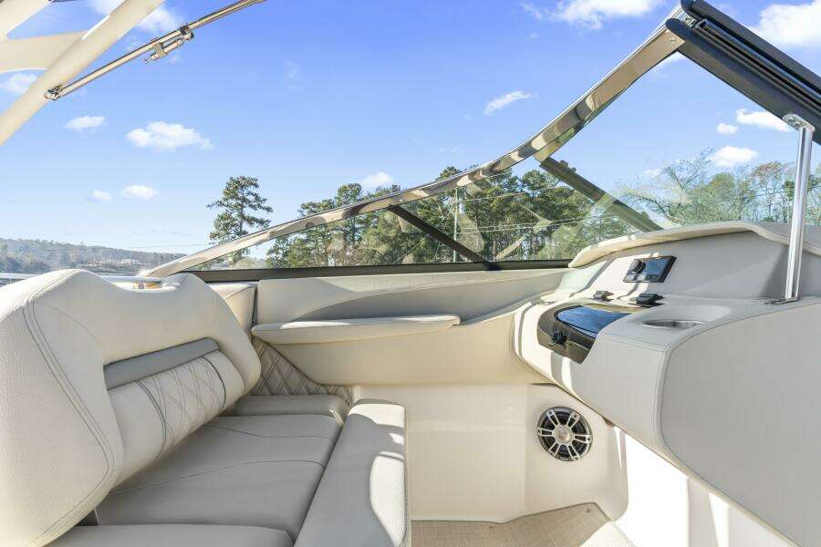 24ft Regal Yacht For Sale