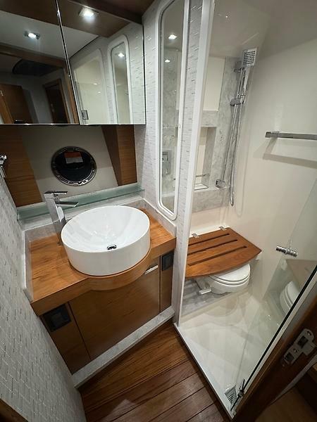 44' 2023 Tiara Yachts 44 Coupe