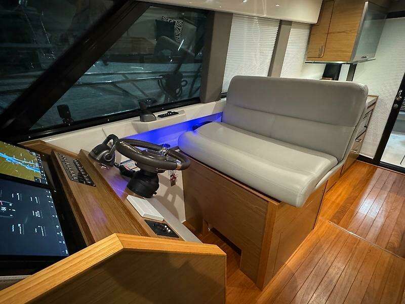 44ft Tiara Yachts Yacht For Sale