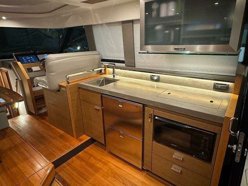 44ft Tiara Yachts Yacht For Sale