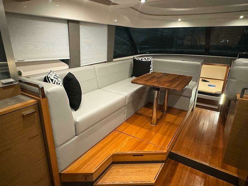 44ft Tiara Yachts Yacht For Sale