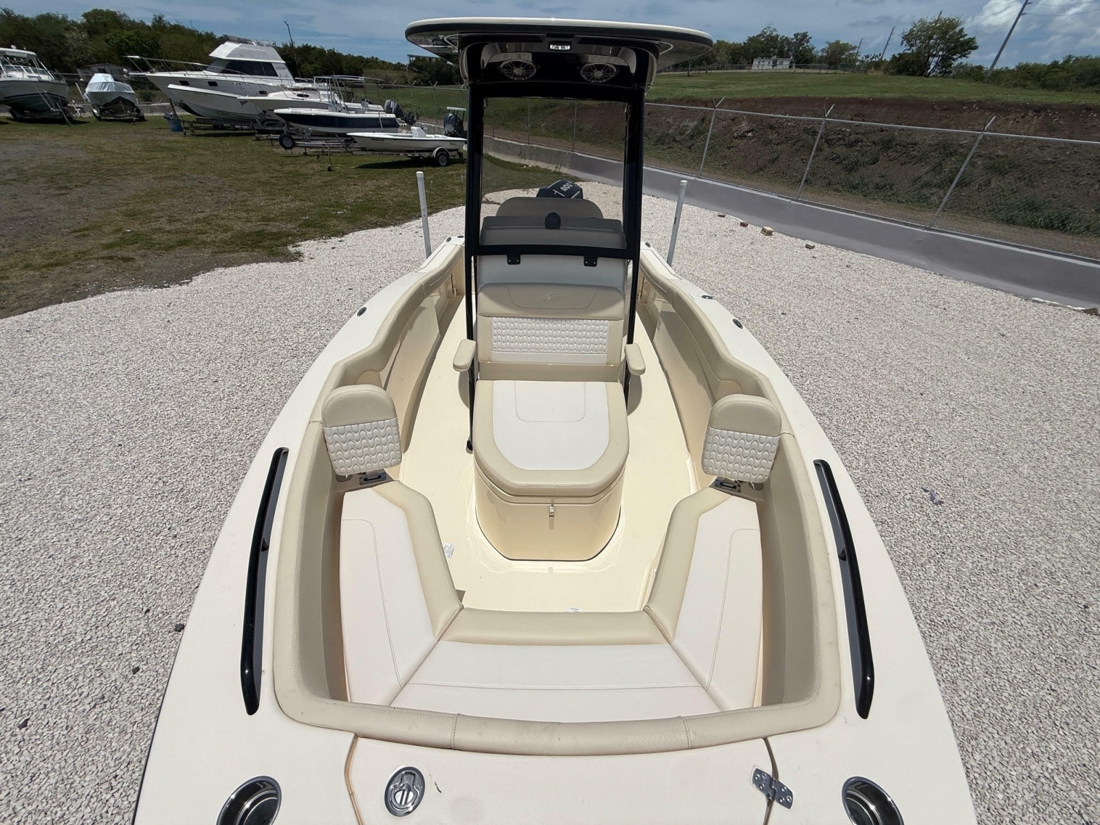 22' 2016 Scout 220 XSF