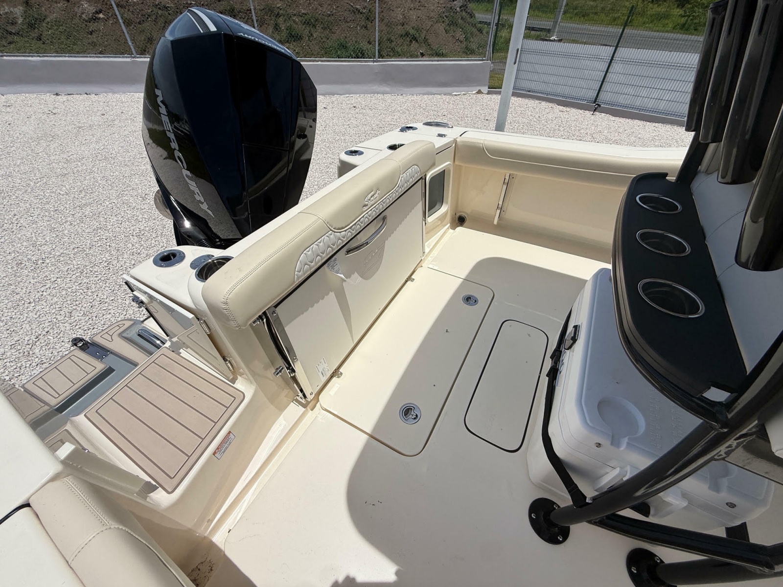 22' 2016 Scout 220 XSF