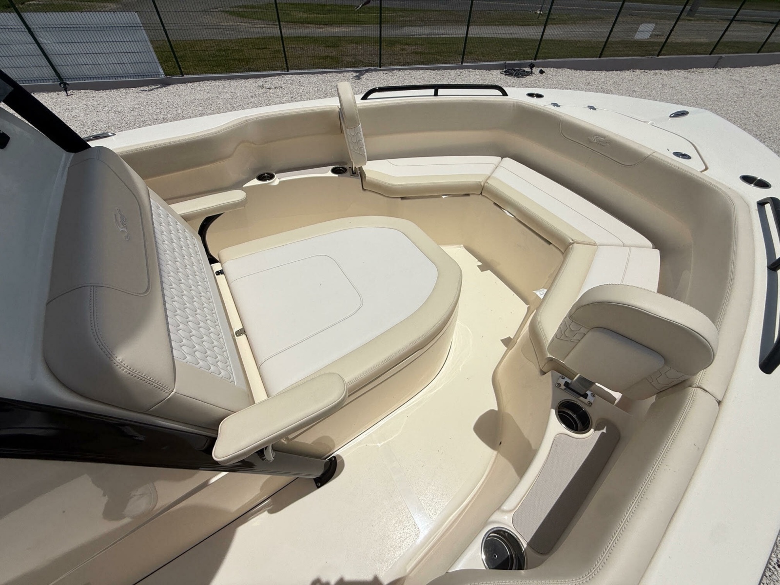 22' 2016 Scout 220 XSF