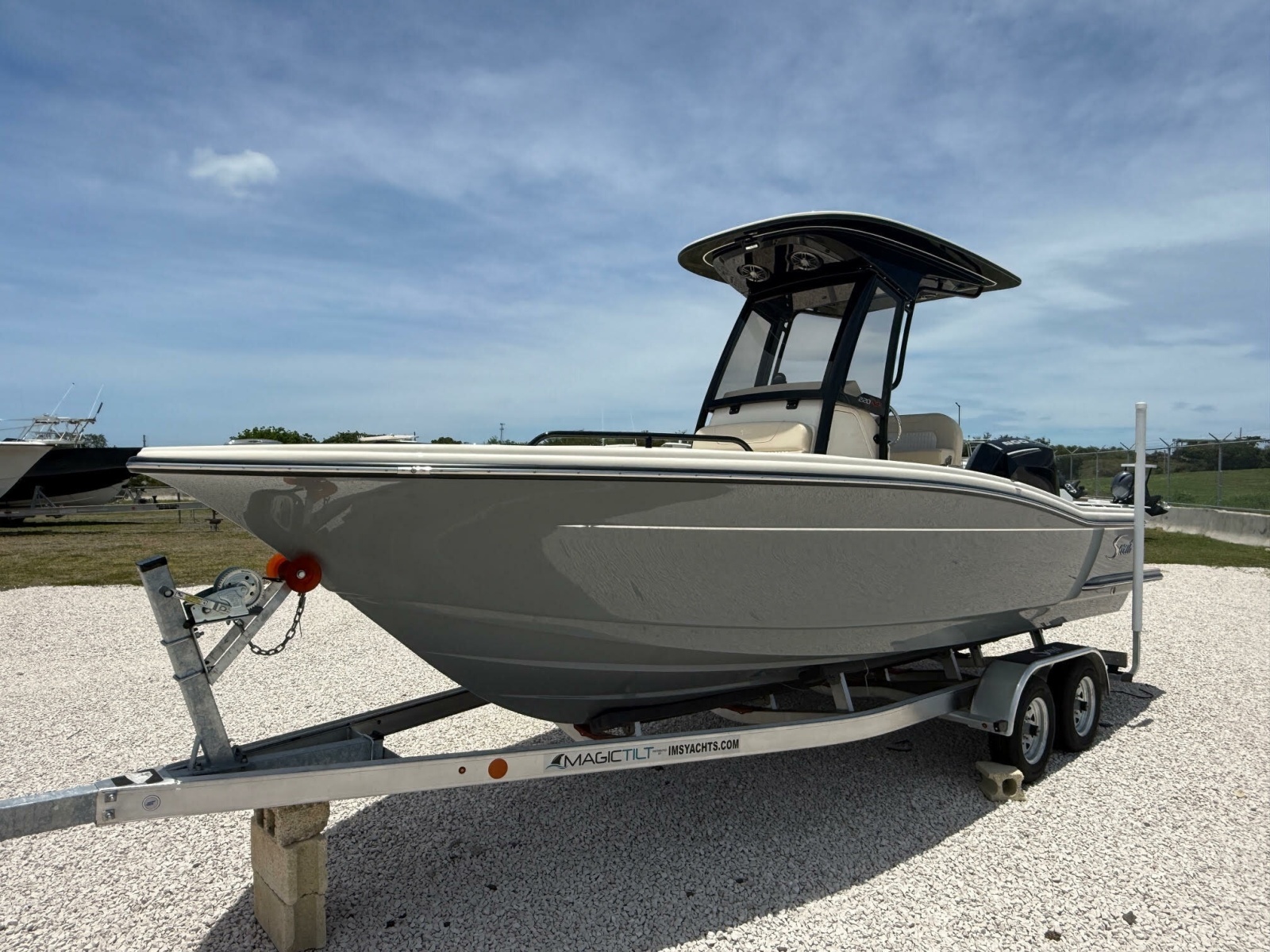 2016 Scout 220 XSF