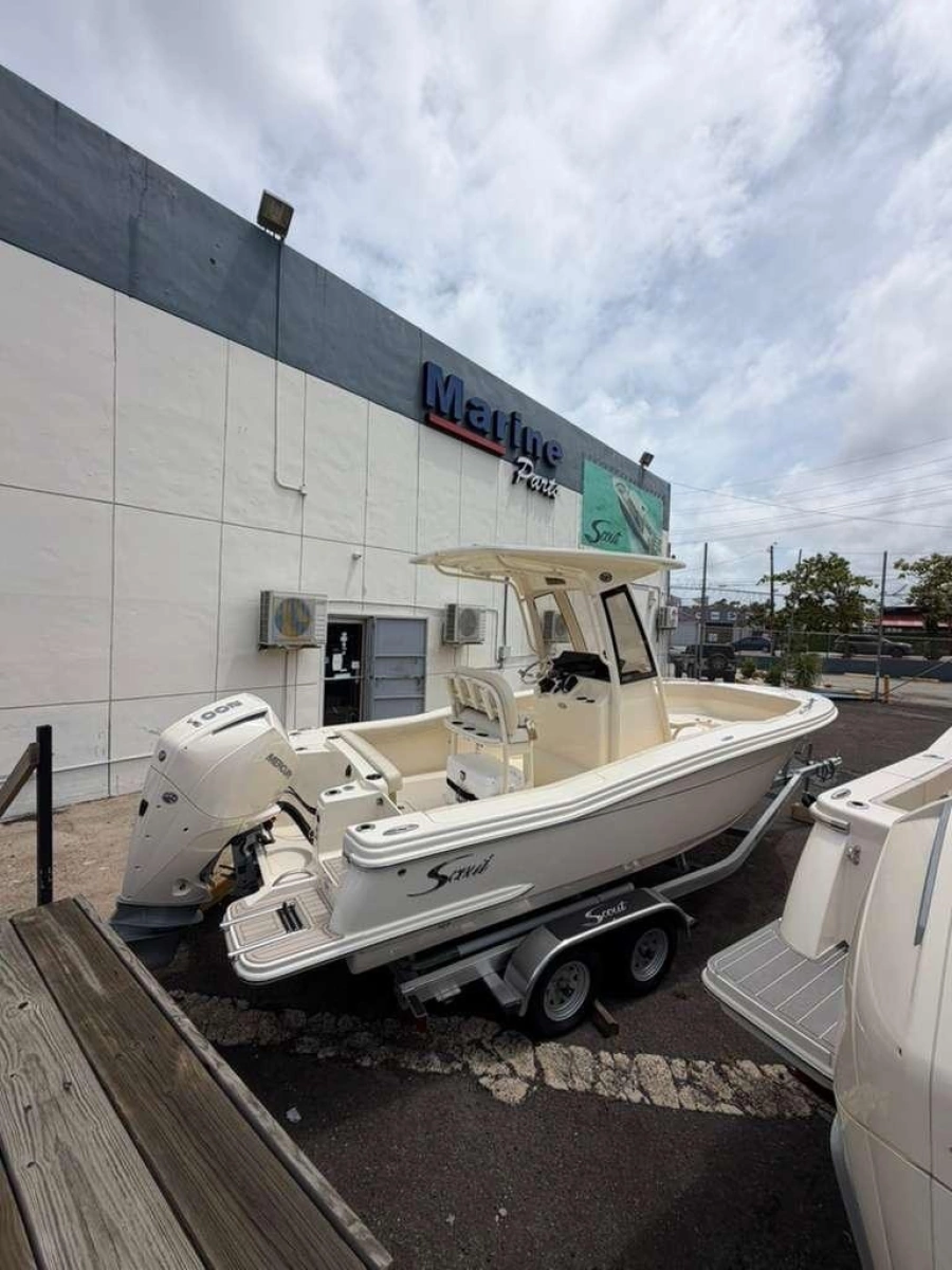2027 Scout 220 XSF