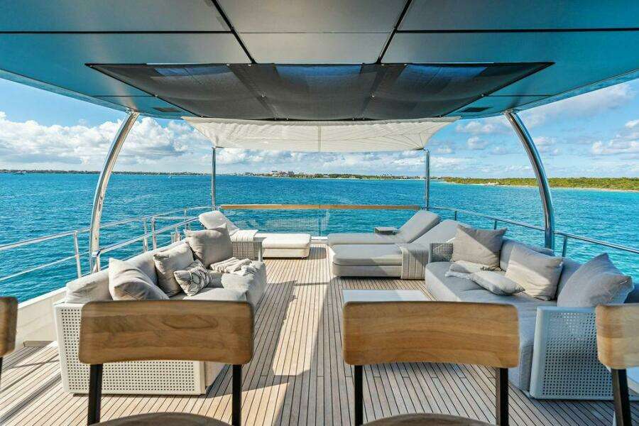 THE WOLF 118ft Sanlorenzo Yacht For Sale