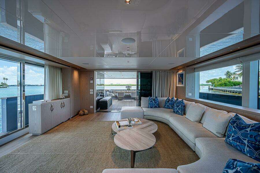 THE WOLF 118ft Sanlorenzo Yacht For Sale