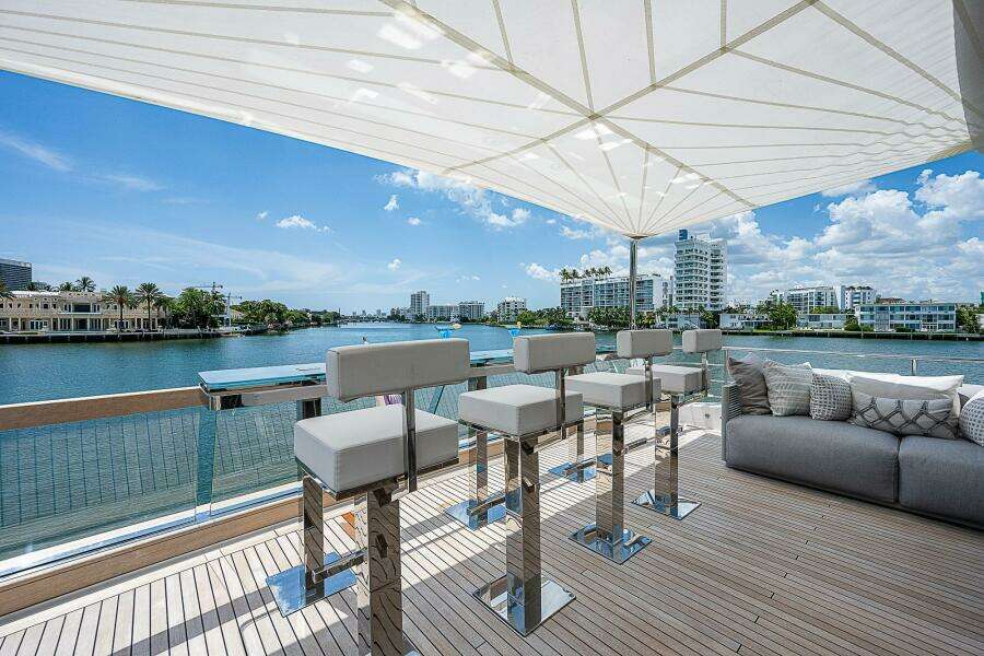 THE WOLF 118ft Sanlorenzo Yacht For Sale