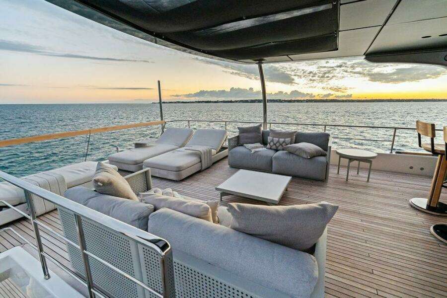 THE WOLF 118ft Sanlorenzo Yacht For Sale