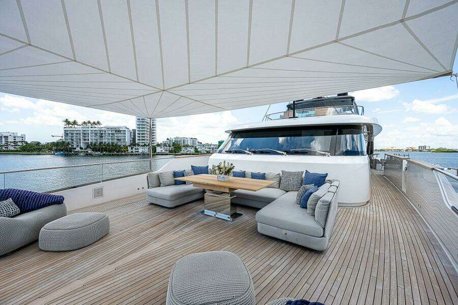 THE WOLF 118ft Sanlorenzo Yacht For Sale