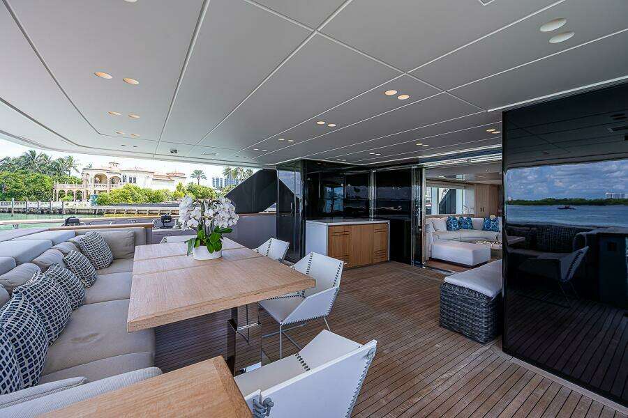 THE WOLF 118ft Sanlorenzo Yacht For Sale