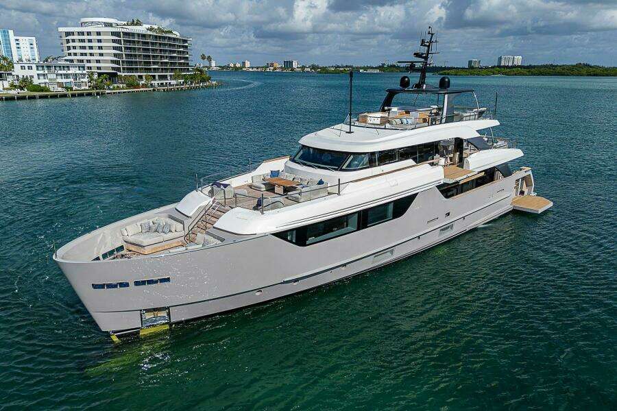 THE WOLF 118ft Sanlorenzo Yacht For Sale