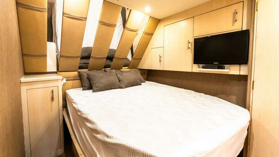 Falcom 48ft Ocean Yachts Yacht For Sale