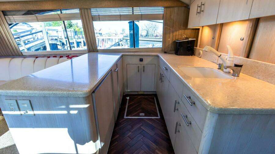 Falcom 48ft Ocean Yachts Yacht For Sale