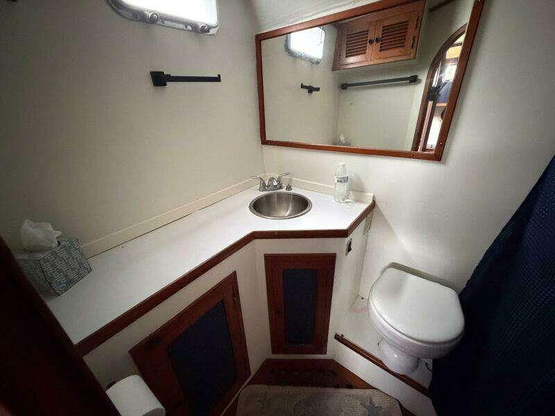 Sunset Magic III 38ft Golden Star Yacht For Sale