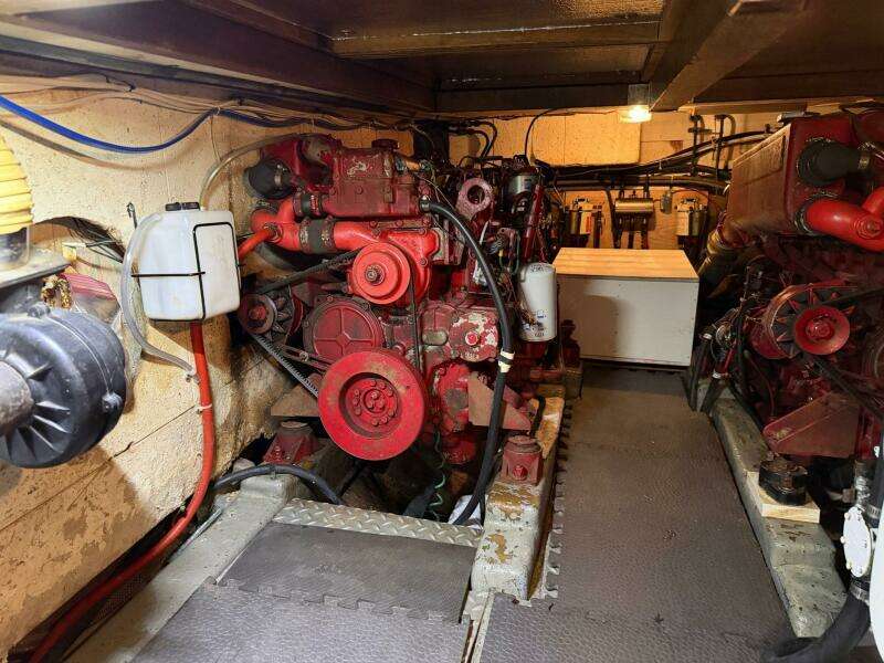 Sunset Magic III 38ft Golden Star Yacht For Sale