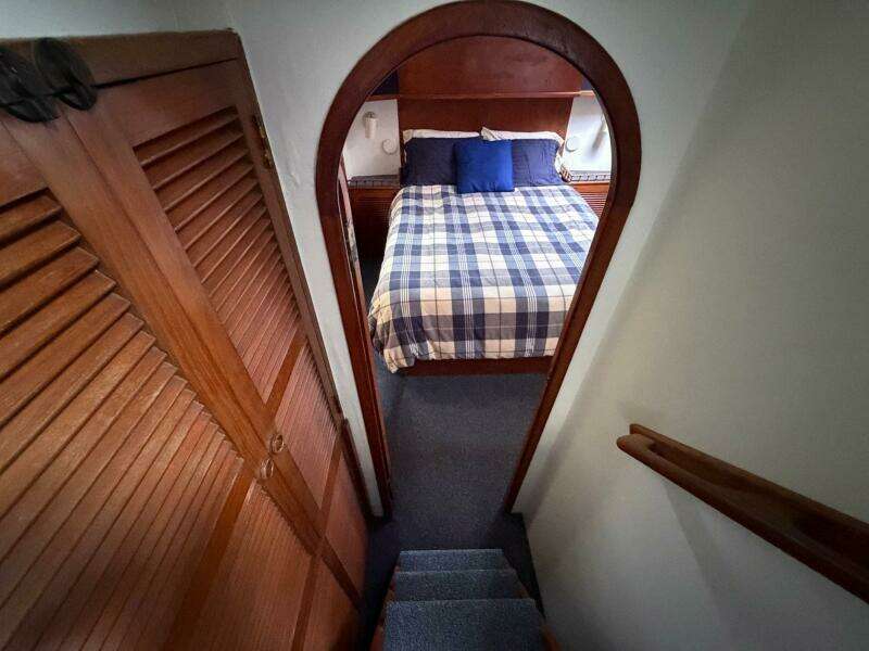 Sunset Magic III 38ft Golden Star Yacht For Sale