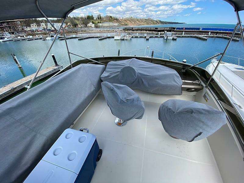 Inconseavable 50ft Marquis Yacht For Sale