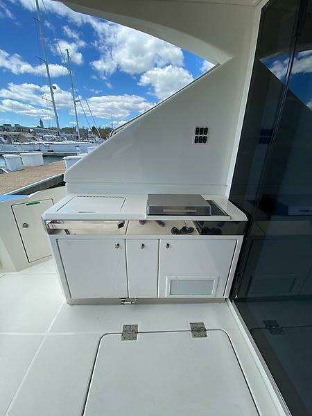 Inconseavable 50ft Marquis Yacht For Sale