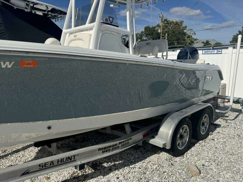 21ft Sea Hunt Yacht For Sale