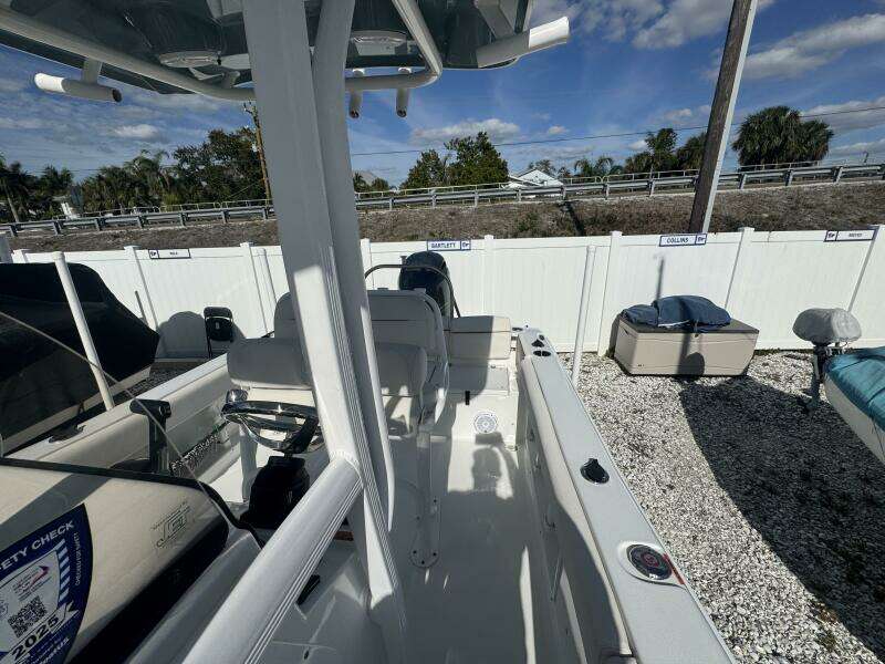 21ft Sea Hunt Yacht For Sale