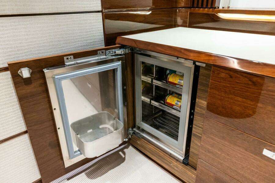 Amarula Sun 80ft Princess Yacht For Sale