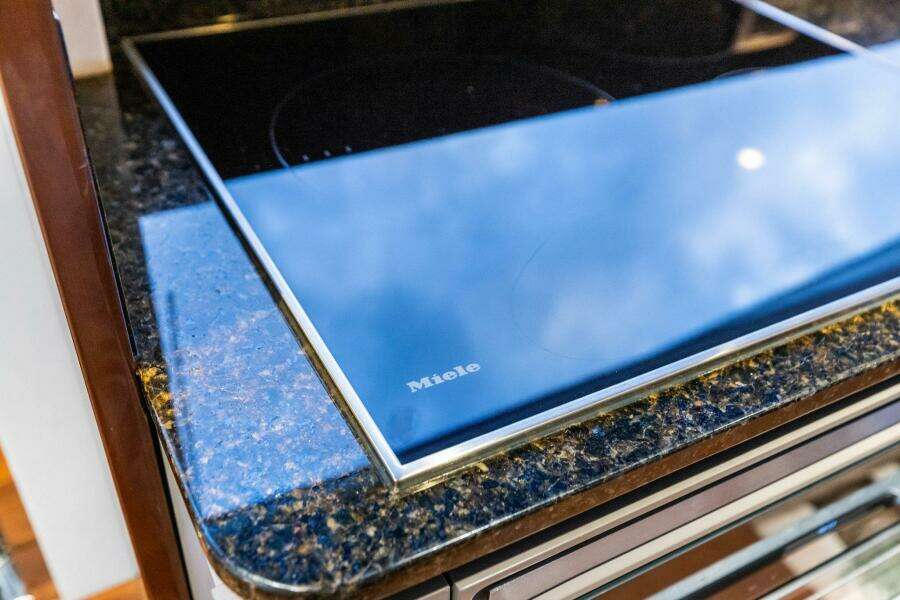 Amarula Sun 80ft Princess Yacht For Sale