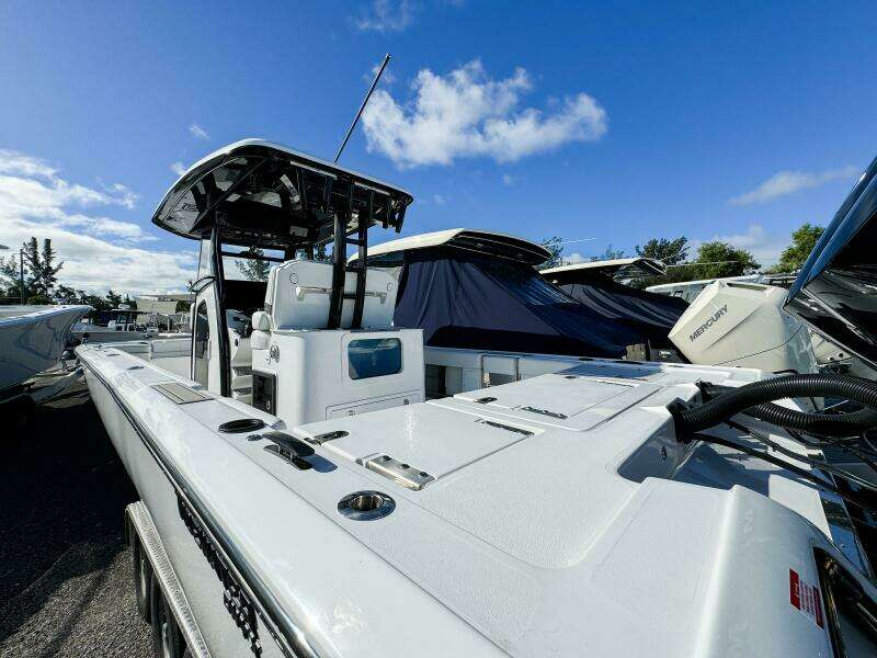 31ft Tidewater Yacht For Sale