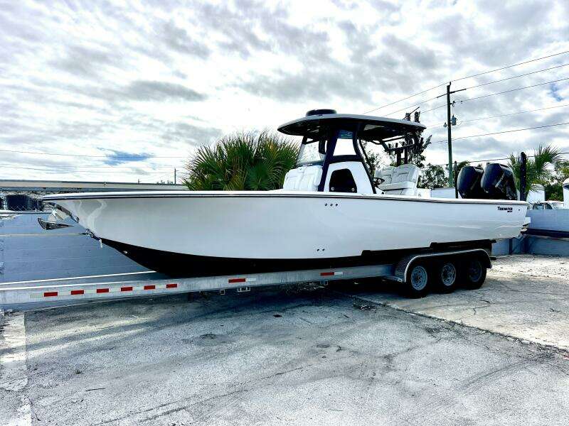 31ft Tidewater Yacht For Sale