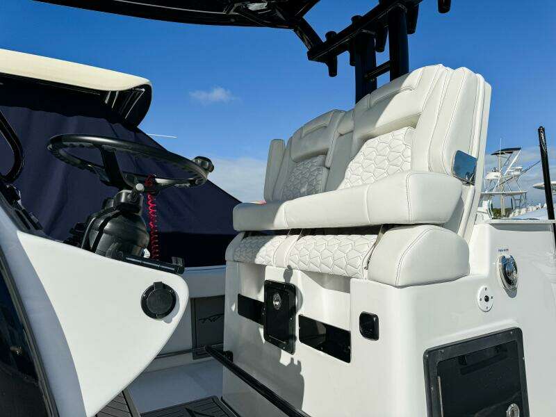 31ft Tidewater Yacht For Sale