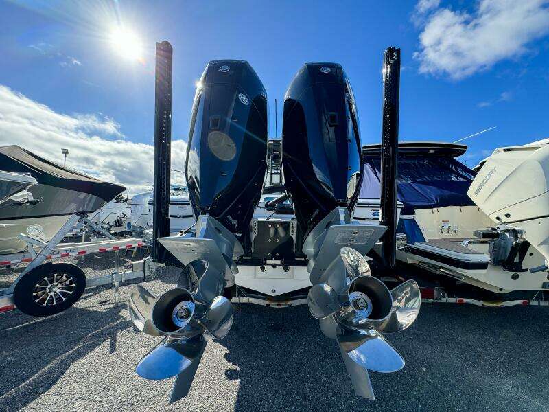 31ft Tidewater Yacht For Sale