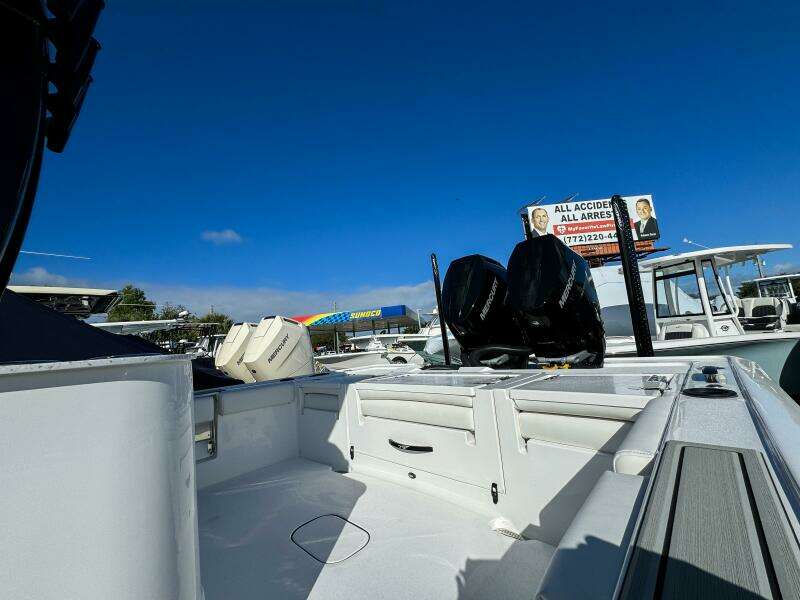 31ft Tidewater Yacht For Sale