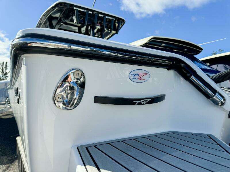 31ft Tidewater Yacht For Sale