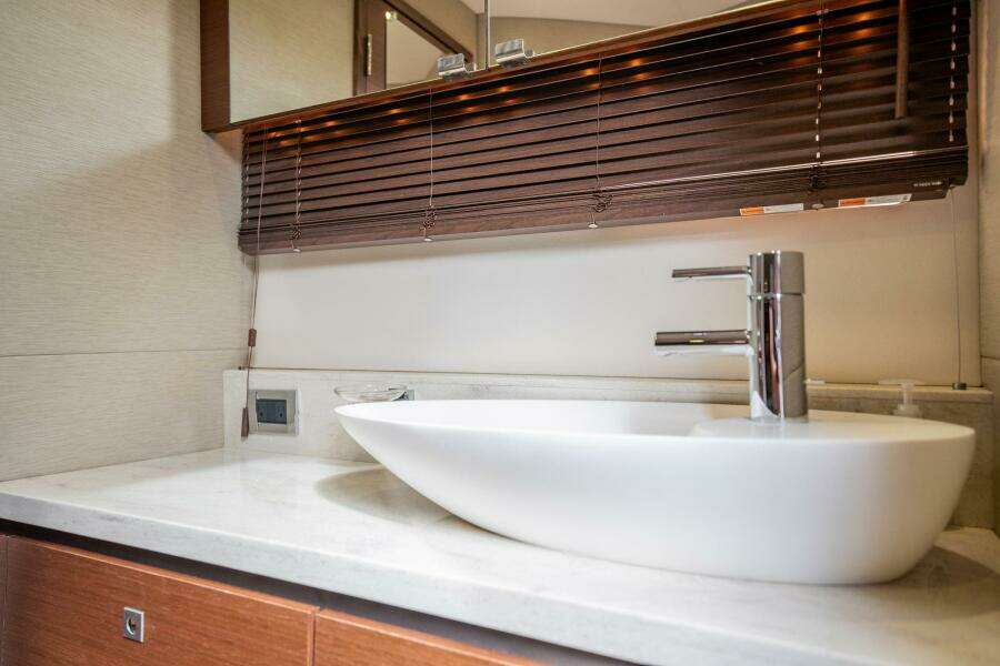 SOL E Mar IV 51ft Sea Ray Yacht For Sale